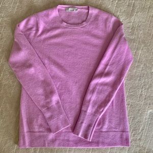 Pink cashmere crew from Everlane